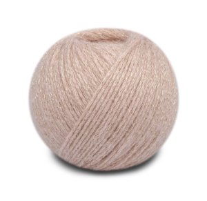 8% Mohair 10% Wool 22% Acrylic 44% Nylon 16% Metallic